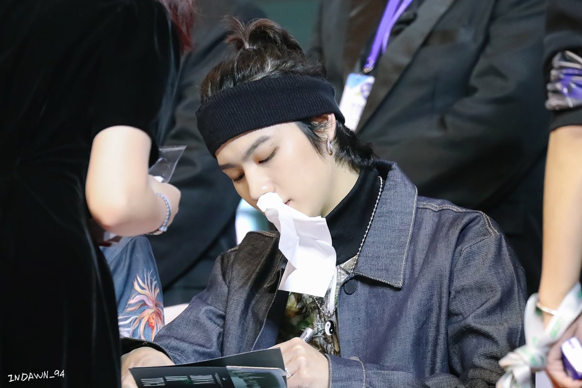 Pear9416922's tweet photo. 20191222 #재범 #제이비 감기에 걸렸어요.... https://t.co/yXL5cCt29Z