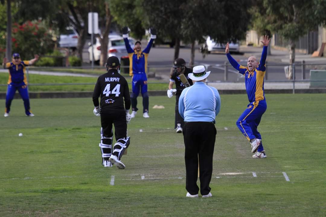 JimmyWild13's tweet photo. Congrats to my mate @Birdos_82 who took his 200th league wicket for @OrmondCC against @OakleighCC on the weekend. A feared fast bowler in @SubbiesCricket even at the grand old age of 37. Like a fine wine, getting better with age! Congrats legend #oldnuts #captainsdream https://t.co/3jdmFJTGKb