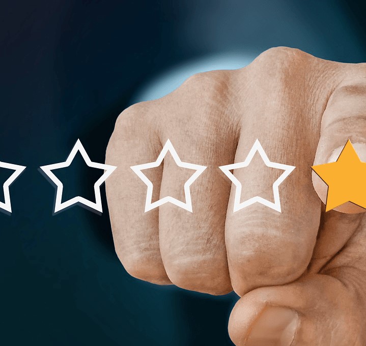 shiftbase_nl's tweet photo. Het kan gebeuren dat een klant een slechte #recensie over uw #bedrijf schrijft. Dat is natuurlijk heel vervelend, want een slechte recensie kan het #imago van uw bedrijf schaden. De beste #manier om te reageren op negatieve recensies https://t.co/rXmvQRFPxi https://t.co/1RJ34R2UWT