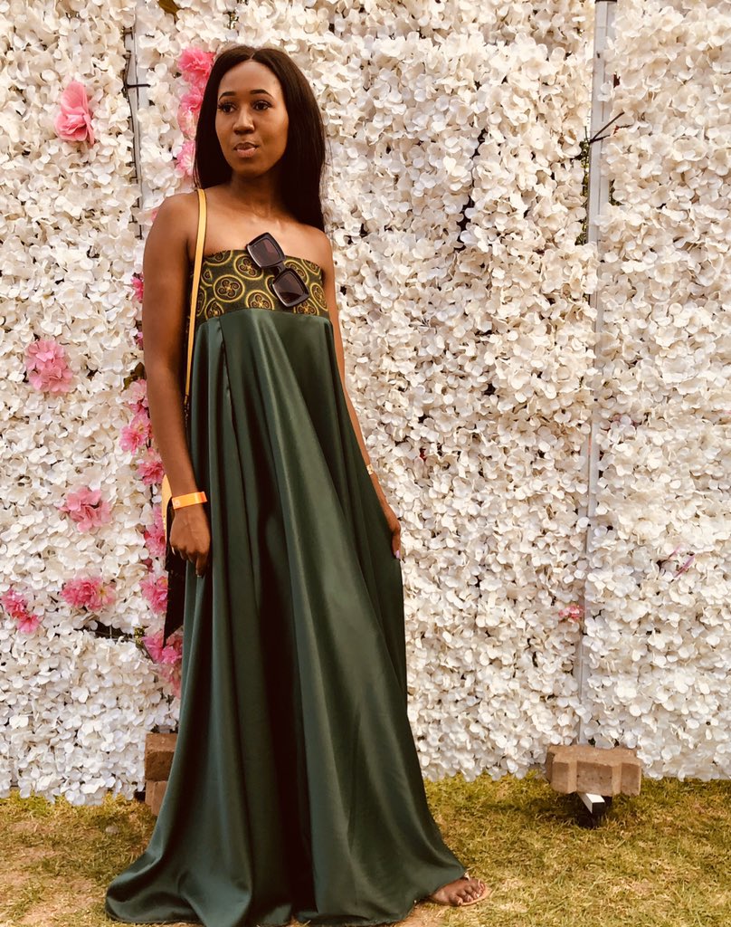 Temhle's tweet photo. The lady in the green dress. #LETOFE #JourneyToMaseru #KingdomToKingdom #SoundsOfBlue 
@Mookelwear_don on the 👗 https://t.co/8w9DAINn5s