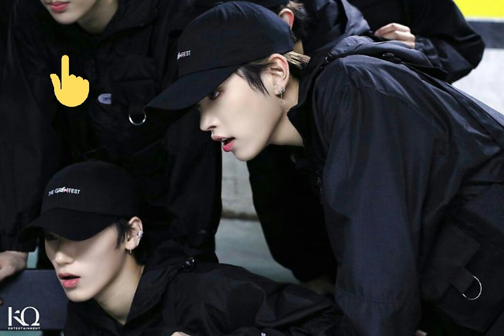 I "assume" that is Jongho coz the lips...