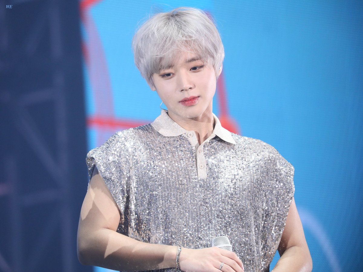 elllllywing's tweet photo. #늘지훈이의빛이될MAY 그건 바로 나 https://t.co/zUVgKR1M3P