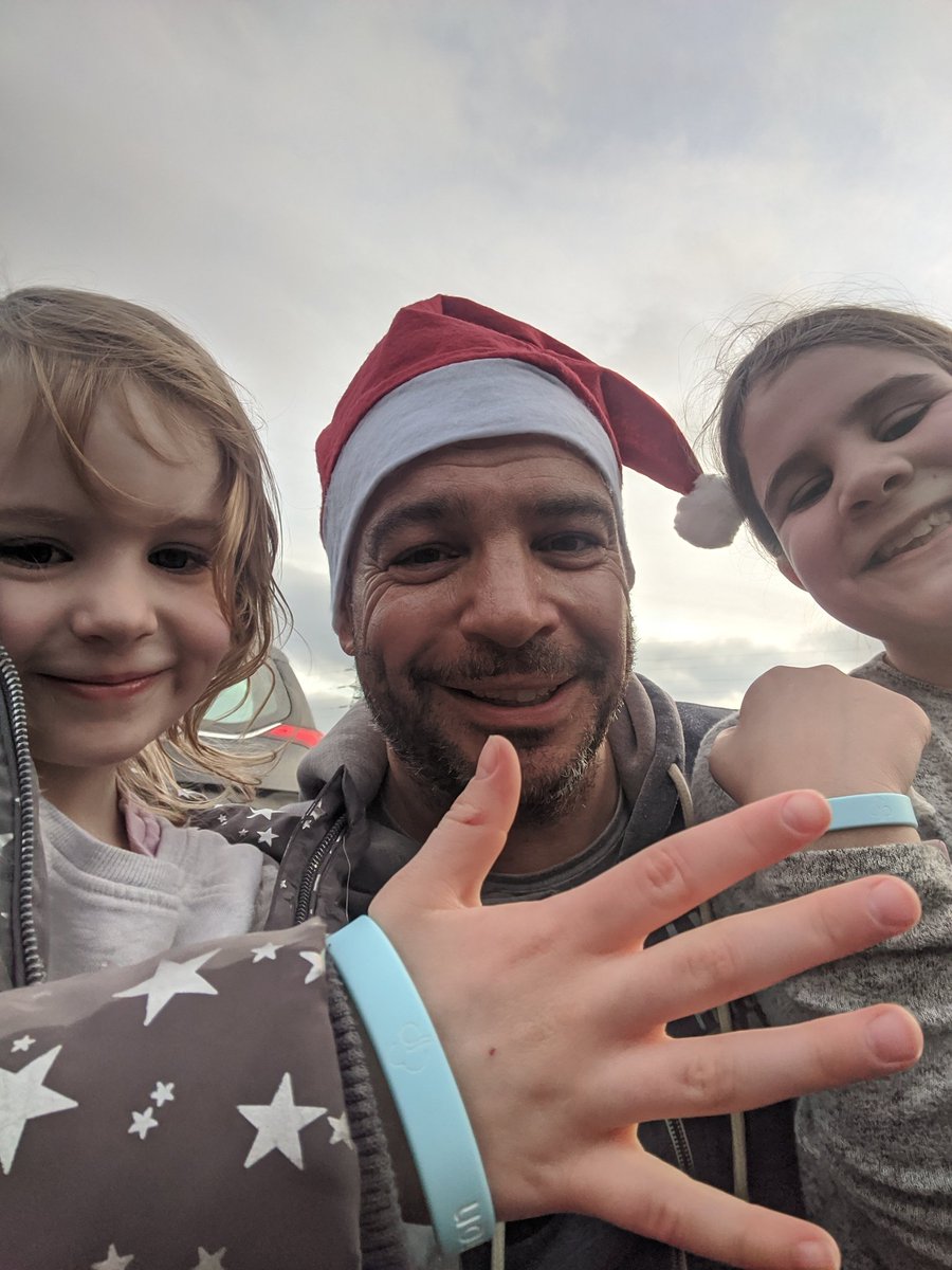 LoaderMark's tweet image. My girls delighted with their half marathon wrist bands but not my hat. Thanks to all the volunteers for giving them the opportunity to run #loveparkrun @juniorparkrunUK