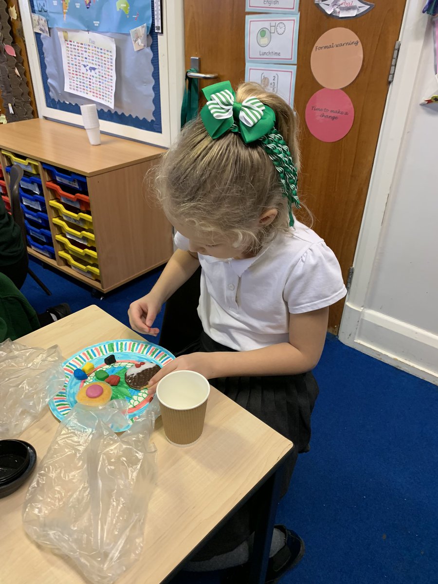 mindworkmatters's tweet photo. I can honestly say it’s been the most wonderful lead up to Christmas with our amazing pupils.  I feel blessed to work in an environment that honours and respects the #Wellbeing4All philosophy #HappiestPlaceToWork @lessnessheathht #First4Wellbeing @Primary1stTrust https://t.co/jUVUfZqIby