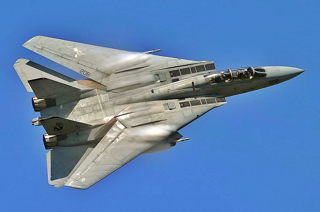 miami_rick's tweet image. Yesterday, this beautiful girl turned 49. There never was, nor there will ever be a more beautiful jet than the venerable #F14 #Tomcat. I’m sure there has to be some former drivers out there.  #HappyBirthday #Grumman #avgeek #avgeeks @flynavy #USNavy #Navy #NavalAviation