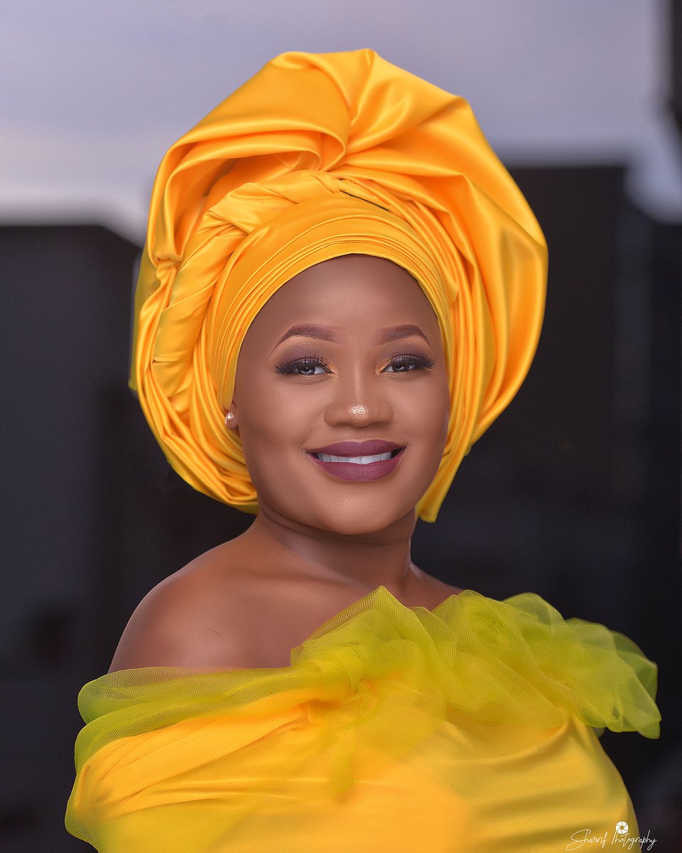 SharifPhotograp's tweet photo. Make it simple but significant
@Sharif_photography
@sabira_beats
#sharif photography
BOOK NOW
0751398402
#heals #MoodyPortrait #highspeedsync #creat #outdoor #makeup #smile #pose #melanin #highspeedsync #veghee #potraits #godox #610 https://t.co/SBov5wWtbJ