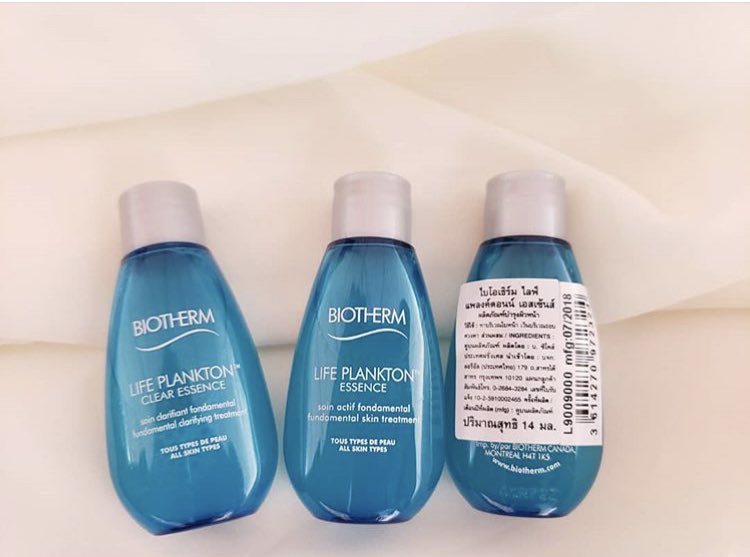 iriskoreastore's tweet photo. 💙 Biotherm แพลงก์ตอนตัวดังง✨ 
ตัวนี้ไม่ต้องพูดเยอะเลยค่า ดีจริง ขวดเต็มที่เคาน์เตอร์แบรนด์ ~2,500 น้า ช่วยเรื่องหน้าอิ่มชุ่มชื้นดีมากก ริ้วร้อยต่างๆ

ขนาดทดลองแบ่งขาย🌙
14ml. 230 THB 

ลคเก่ามีรีวิว -10฿
#สกินแคร์พร้อมส่ง #ใช้ดีบอกต่อ https://t.co/Gk9olmEJFl