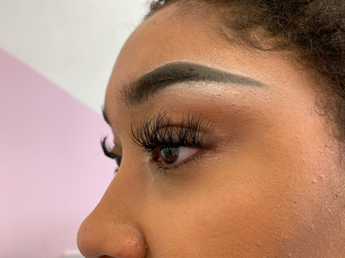 BeautybyAC's tweet photo. Another stunning set of weekend lashes 😻
* skin tests required 48 hours prior *
We also have availability for Boxing Day and New Years, by appointment!!
Message us or call 07539 437 111 to book now!❤️
#weekendlashes #partylashes #clusterlashes #lashes #beauty #blackwood https://t.co/jB4kF8SLCT