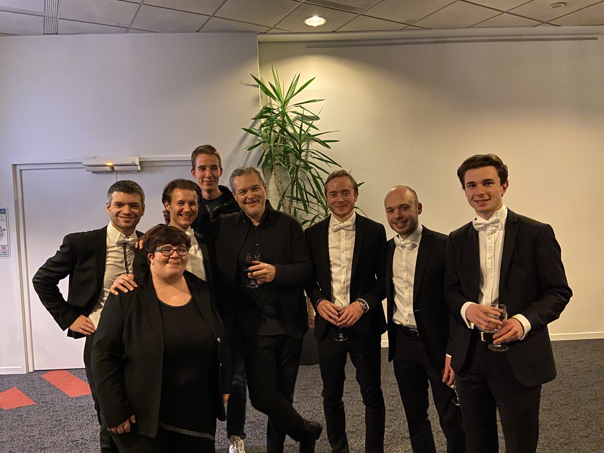 johchdf's tweet photo. Le #FestivalTranssibérien @lille_2019 est terminé  : merci à nos amis du @collectif_ojif &amp; à leur chef @DavidMolard, merci à toute l'équipe @constanceclara_, @FranckPeyrinaud, @LorenzoLaRoche, merci à Marina Bower et à notre parrain @JCCasadesus pour cette aventure merveilleuse ! https://t.co/XZeijEPxlv