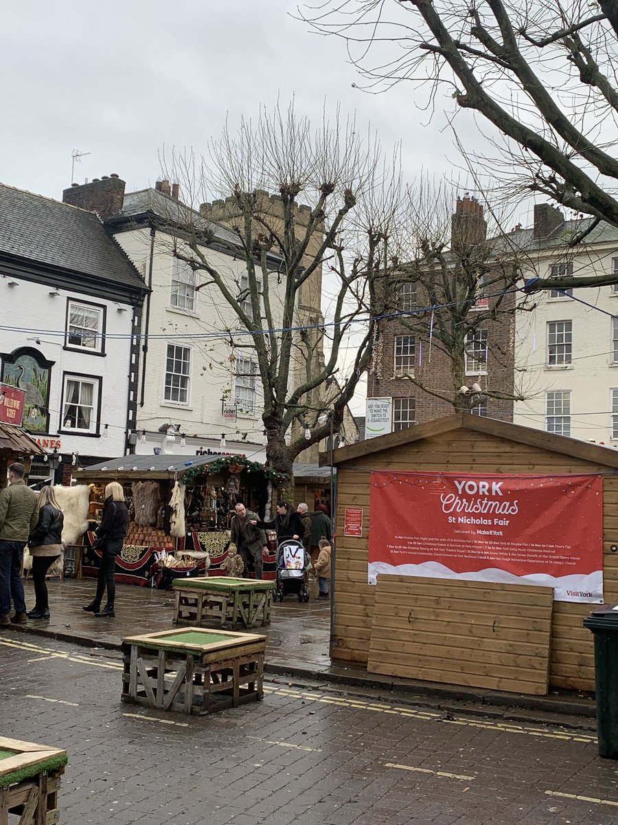 maidment_jeremy's tweet photo. Change of venue this morning, #BrownsofYork for our coffee. #loveyork #winter #StNicholasFair https://t.co/8sZuPVCBlz