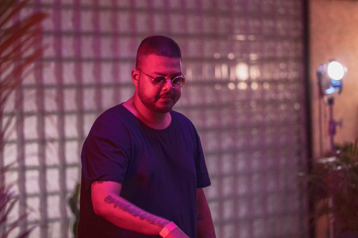 azadirecords's tweet image. Last night’s show at MADNESS Jams with @prabhdeepmusic and BLUnt was LIT! A big thank you to everyone who came out, and Madness Jams for having us 🔥

📷: Anurag Sharma
#PrabhDeep #AzadiRecords