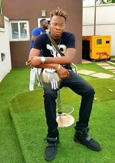 AmetefeG's tweet image. @NattyLeegh_ Natty Lee   believe official video youtu.be/irNkuZCsxQA via @YouTube 
#Believe #BADMANOPERATOR
#SM4LYF