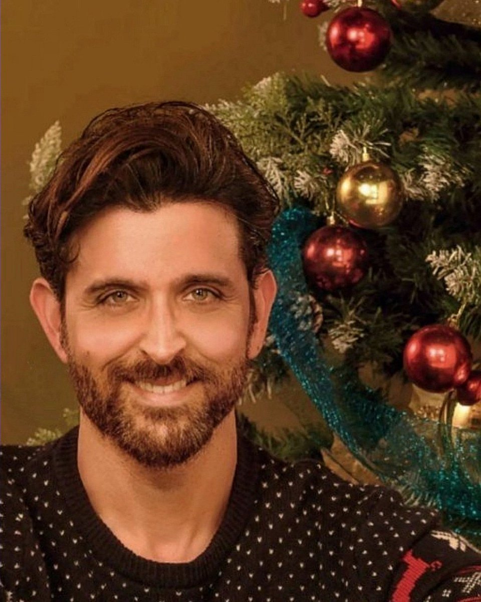 ElaAna77617236's tweet image. Happy golden days for Hrithik ✨
#timewithfamily
#vacationtime #HappyHolidays
#HrithikRoshan