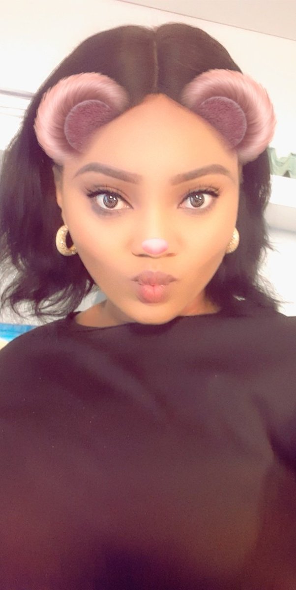 ZiniiChuks's tweet photo. God so loved the world that he gave us his only son😊 Grateful for the redemption blood of Jesus🙂
#complimentsoftheseason
#letsmerry🥳🥳 https://t.co/uHyxIKKEJR