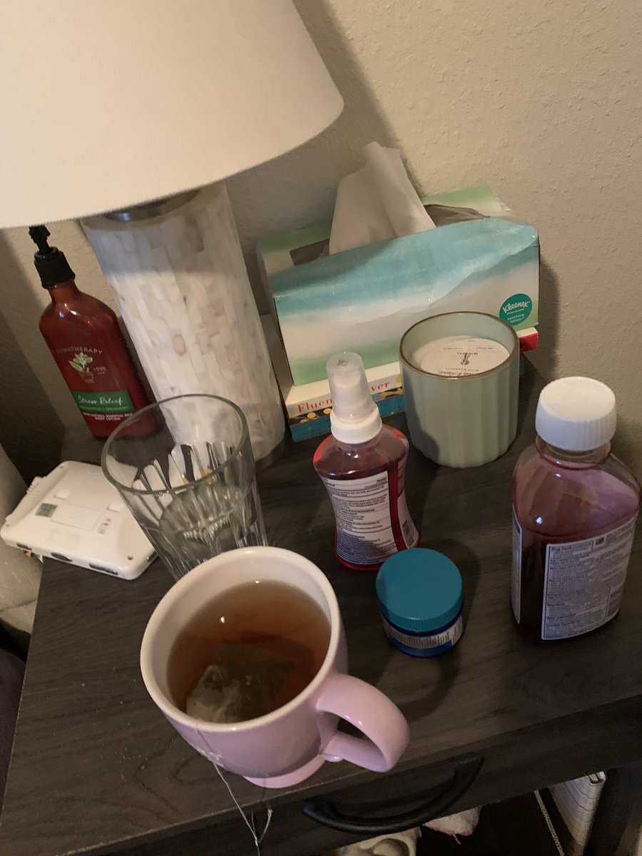 DaycareStruggle's tweet photo. ‘Well the dr said if they’re only running a low grade fever then they don’t really have to stay home’
My contract says fever free for 24 hours, so THANKS for bringing your little Petri dish 🧫 🤒 😷 🤦🏻‍♀️ #daycareproblems #sickforchristmas https://t.co/Lq6OIcYOwG