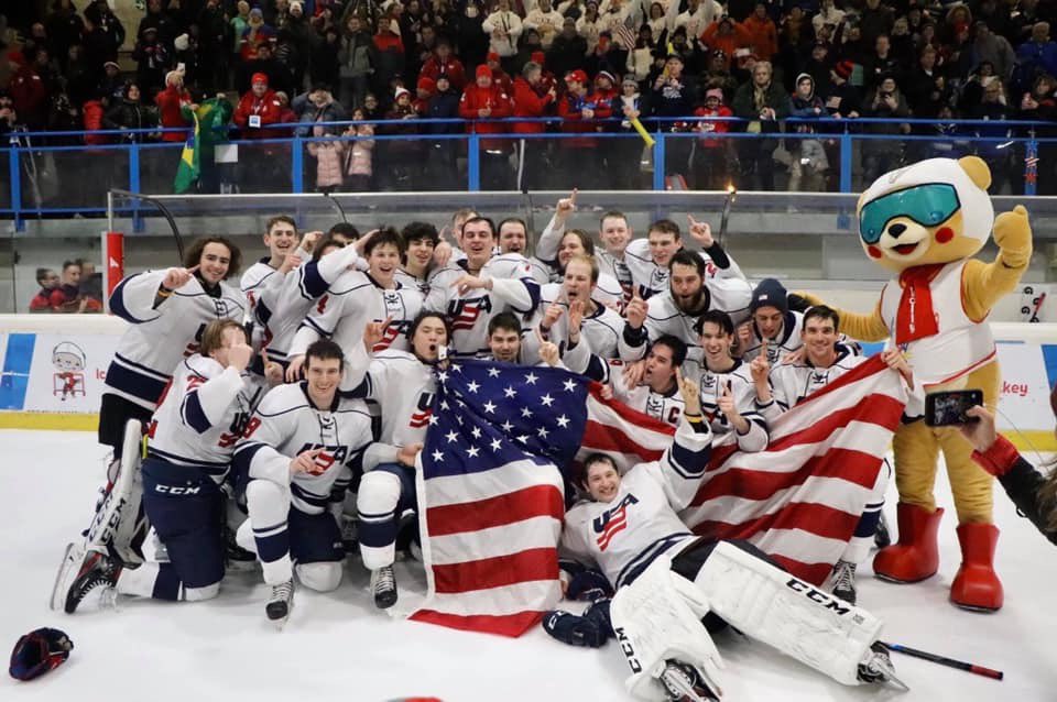 MDemchak's tweet photo. #KeepAmericaGreat #KeepAmericaGreat2020 @realDonaldTrump coming home with the GOLD proud of @pgintoli27 Garrett gintoli, and all the other men who went and represented the United States of America! https://t.co/R2bJut0O7A