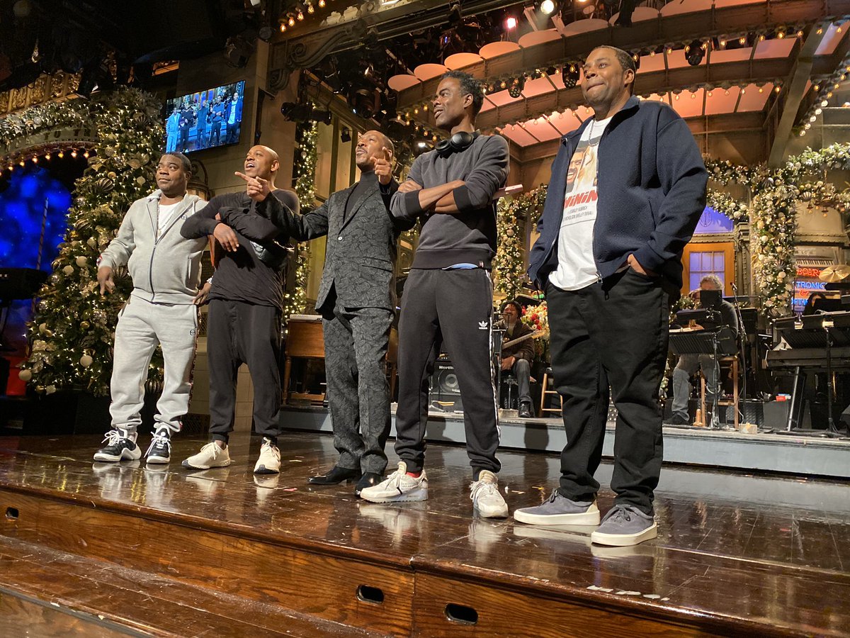 Last night was one of the best nights of my life! Eddie is the 👑, there will never be anyone better & I can’t even put into words the love and respect I feel for @chrisrock @DaveChappelle & @kenanthompson! What a special moment & one I’m so happy to have been a part of.