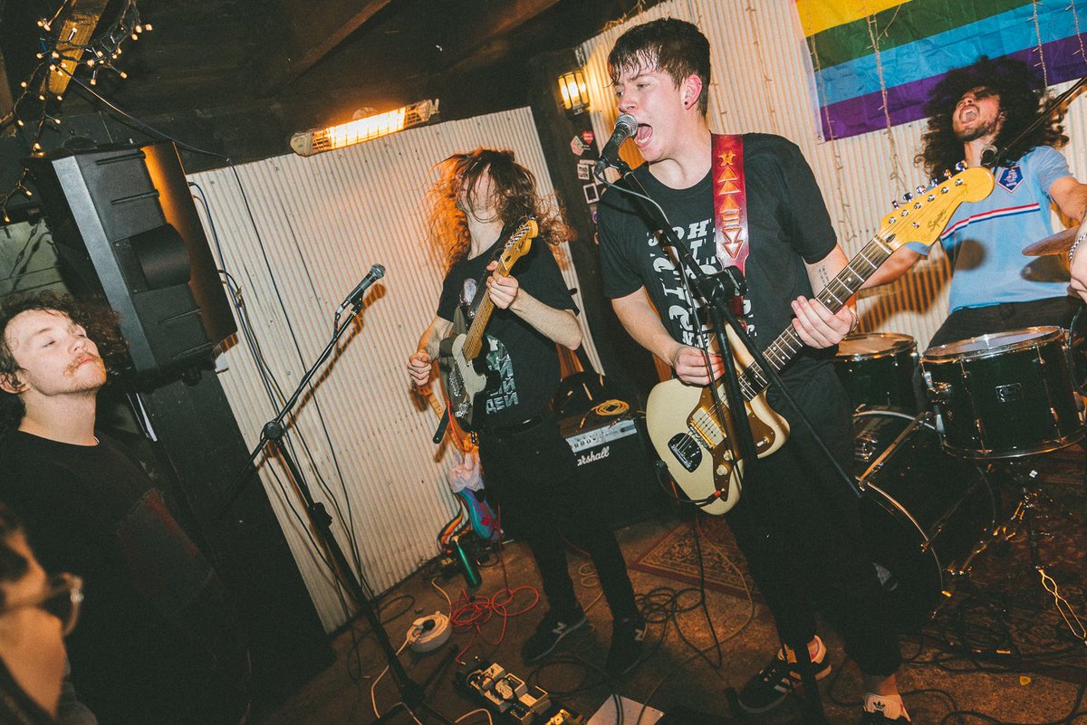 Belfast debut tonight in Katy's Bar, <a href="/LimelightNI/">Limelight Belfast</a>, supporting our best buds <a href="/brandnewfriendz/">brand new friend</a>! 
Doors at 7pm, FREE in.

📸: @nickwdonnell