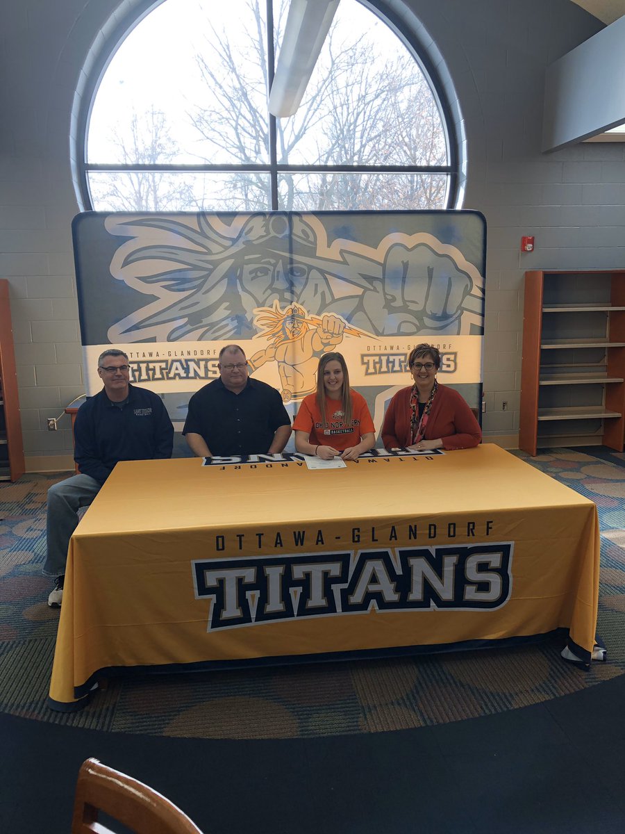 Peyton Warnecke tweet media