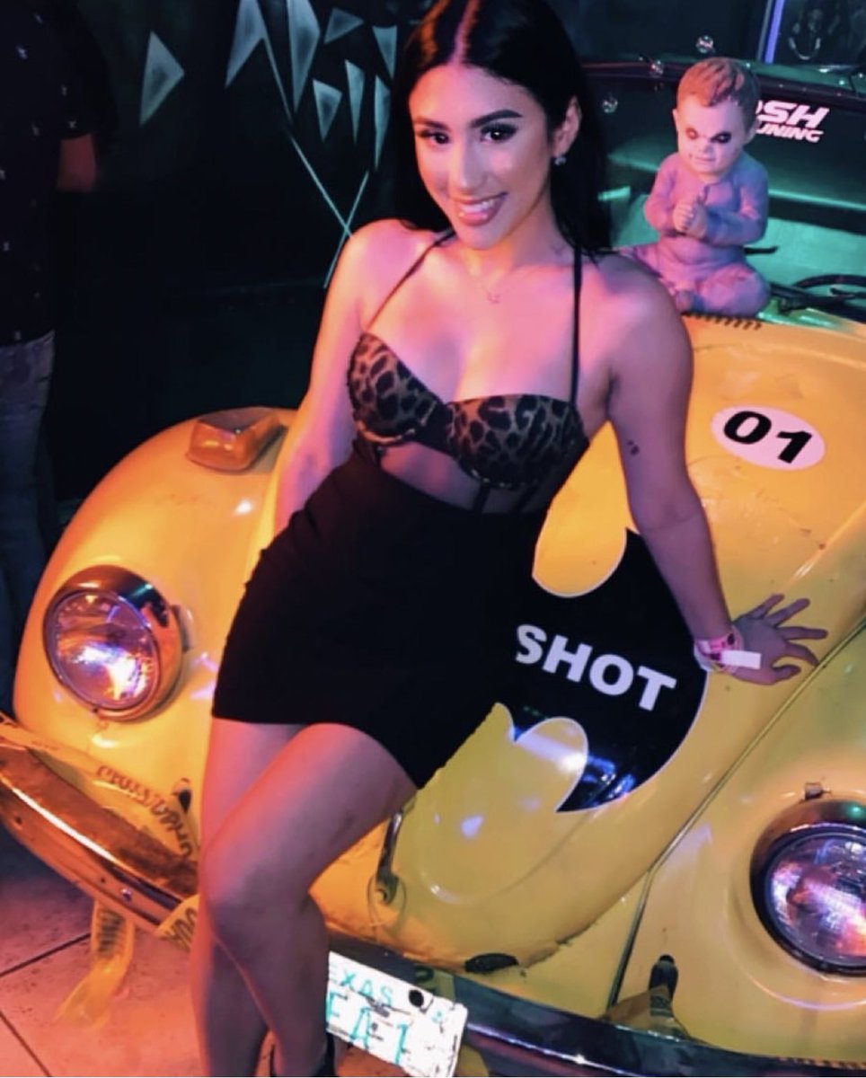 xandriaaa8's tweet photo. DO NOT DRINK AND DRIVE!!! my cousin died in a car accident today at 6am.. 20 years old is too fuckin young. I love you mamas RIP♥️😔 https://t.co/o1QjwA7OFr