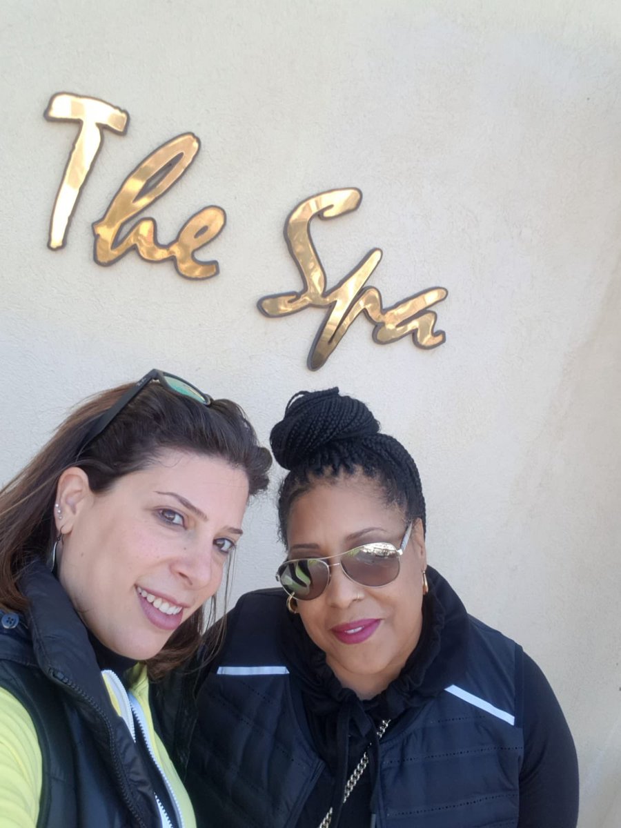 stinsongurl's tweet photo. Our goals can only be reached by spending quality time together planning. Miss you AV💕. #XmasinQ8 https://t.co/Hr621juMbG