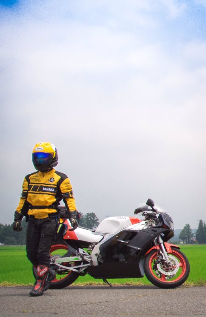 ttzero13rc39's tweet photo. 小6に初音ミクを好きになり、中1でオーディオに興味を持ち、高1で車の魅力に取り憑かれ、高3でバイクに目覚め、専門1でガルパンおじさんとなった96年式の変態でございます
好きを誇示してここまでやってきました

色々と半端者ではございますが、どうぞよろしくお願いします https://t.co/uQpClMicqG