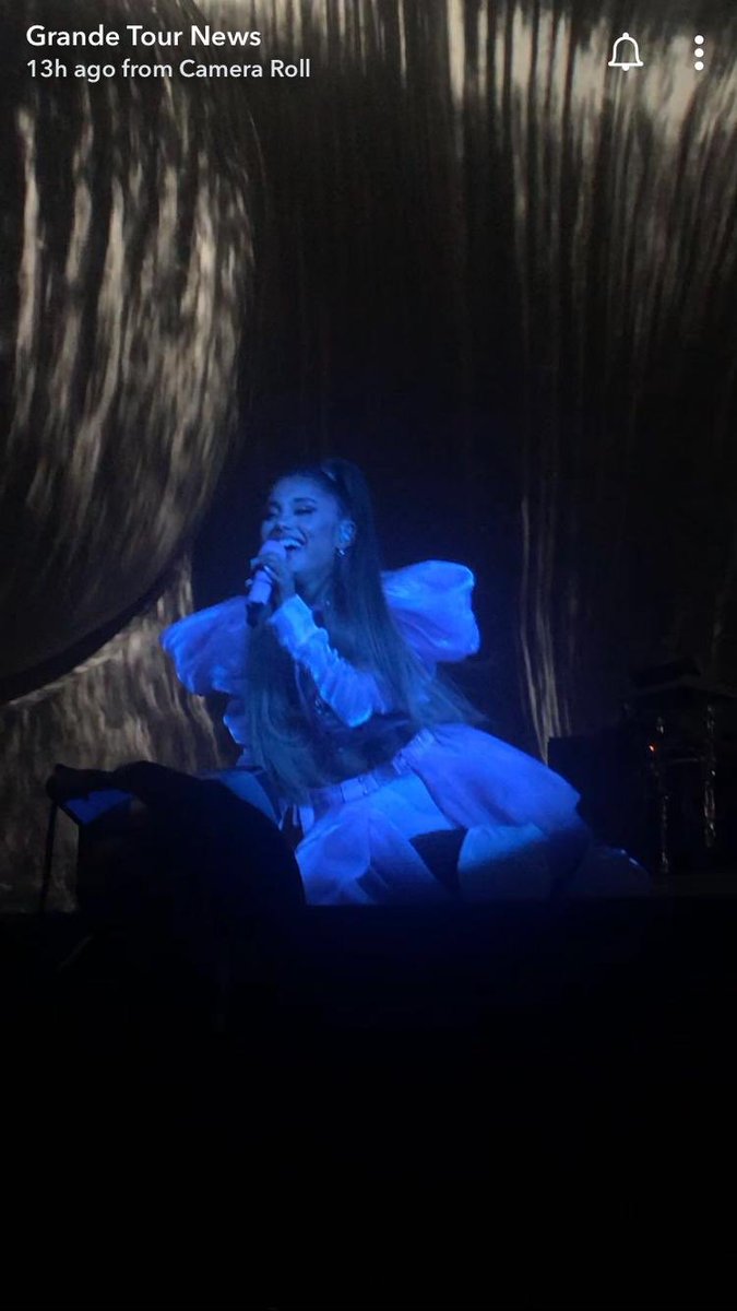 quitsloving's tweet photo. Best night of my life 💗💖💞💕 #OurSWT https://t.co/fVvVOpTgPv