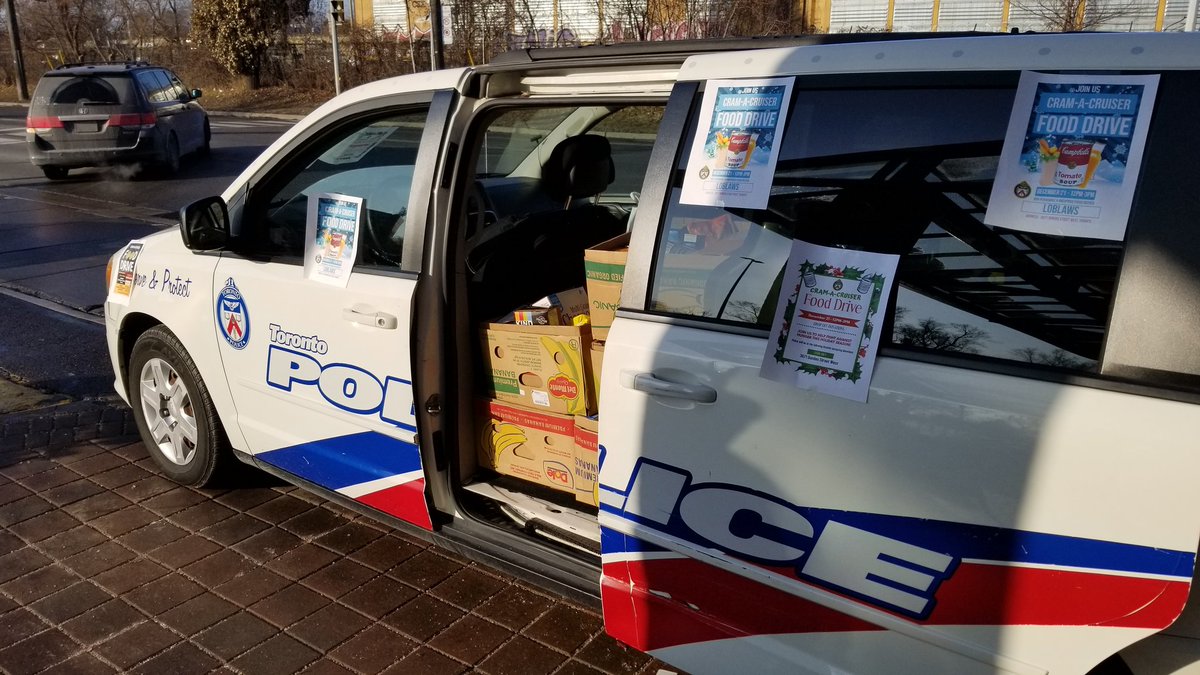 TPS11Div's tweet photo. Thank you so much for supporting our Cram-A-Cruiser event yesterday 1,070 pounds of food was collected and donated to @DailyBreadTO @TPSChrisBoddy @SuptCorrigan @TorontoPolice @JennValentyne #toronto @DeputyPeterYuen #community https://t.co/coA2k7ZNKL