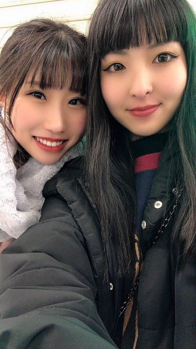 singer_yuuka's tweet photo. 本日はそえちゃんラストストリートでした。

私たちはこの場所で悔し泣きも嬉し泣きも
本当に沢山の気持ちと時間を共有してきました。

今までどんな辛いことも乗り越えてこれたのは間違いなくそえちゃんのおかげ。

ふたりして号泣しながら歌った今日も
また大切な思い出になりました。

ありがとう。 https://t.co/cwI9vFeHfZ