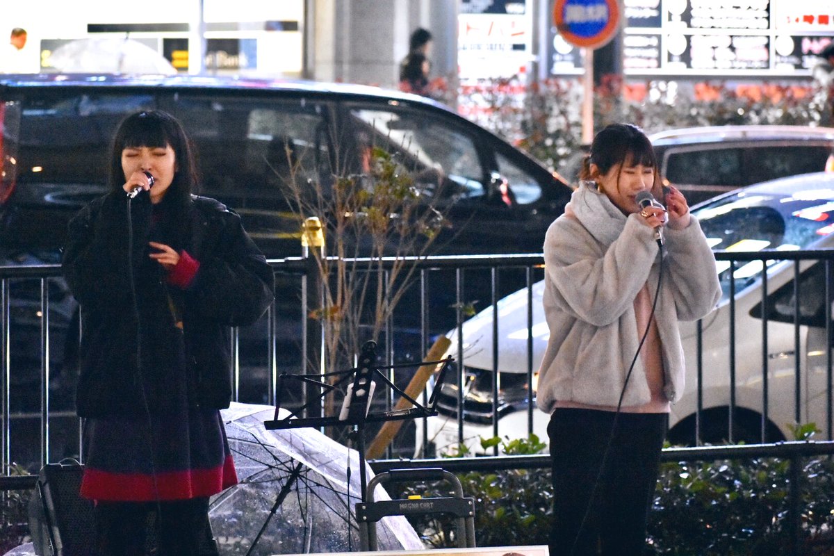 singer_yuuka's tweet photo. 本日はそえちゃんラストストリートでした。

私たちはこの場所で悔し泣きも嬉し泣きも
本当に沢山の気持ちと時間を共有してきました。

今までどんな辛いことも乗り越えてこれたのは間違いなくそえちゃんのおかげ。

ふたりして号泣しながら歌った今日も
また大切な思い出になりました。

ありがとう。 https://t.co/cwI9vFeHfZ