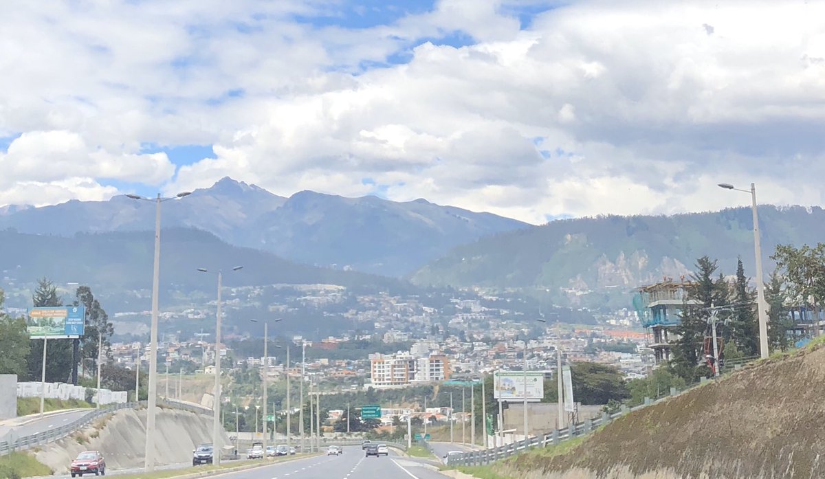 karlyodap's tweet photo. “Traveling – it leaves you speechless, then turns you into a storyteller.” – Ibn Battuta

#travel #Quito #Ecuador #TravelTheWorld #traveling https://t.co/cyFXCOKXOM