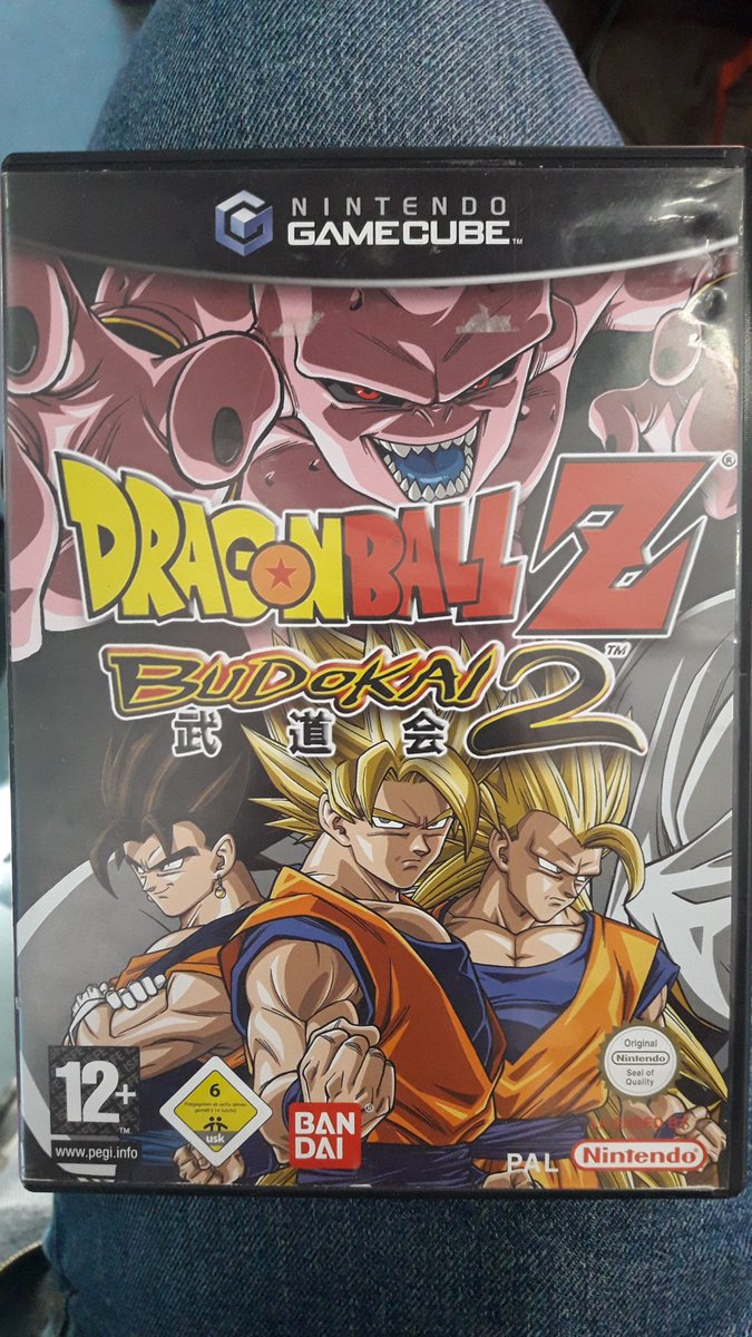 PanteraZ_YT's tweet image. Mirad lo que me han devuelto 😜 El mítico #DragonBallZBudokai2. Qué vicios me pegaba con el modo historia que tiene de fichas. ¿Lo subo a #YouTube o en directo en #Twitch? 🐉