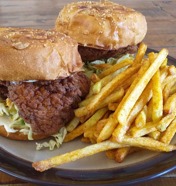 BethlehemAlemu's tweet photo. Our passion is bringing #CHiCKENLOVERS new levels of DELICIOUSNESS&HEAT using our magically HOT #Ethiopia spices & pairing them w. the freshest organic Ethiopian chickens!The result:a mouthwatering experience that'll keep YOU coming back
#LIVEHOT #TeamDOROWHAAAT #NOTyourMAMASdoro https://t.co/sog2Sz8IVq