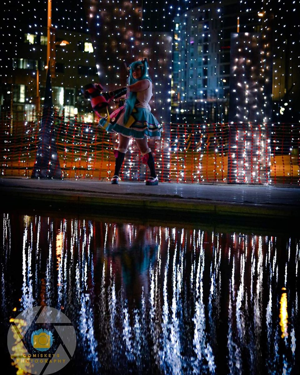 newwolfstudios1's tweet photo. This amazing photo of @twintailcos as #miku is by our newest photographer @comiskeys_photography .
If you'd like to book shoots with us let us know via messsge or email and visit our store at https://t.co/7yBRDFwQ82
#cosplay #cosplayer #newwolfstudios #mikucosplay #mikuhatsune https://t.co/PpDfpP4RWT