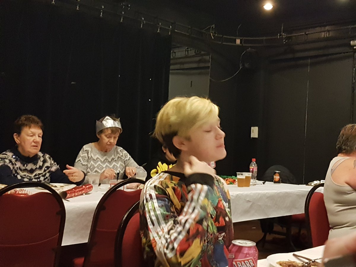 Maria37791765's tweet photo. @MartMums Christmas meal at @united_estates1 https://t.co/dtX2Kl46Wr