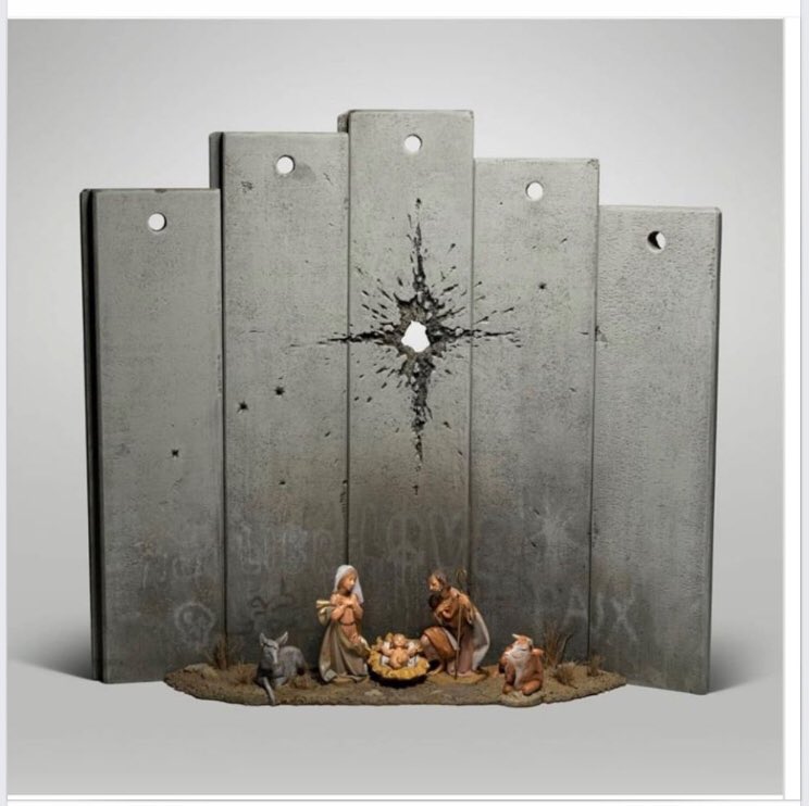 Nel mondo esistono 63 muri. Dietro ci sono storie, persone e speranze che devono potersi incontrare e convivere #Banksy #Natale