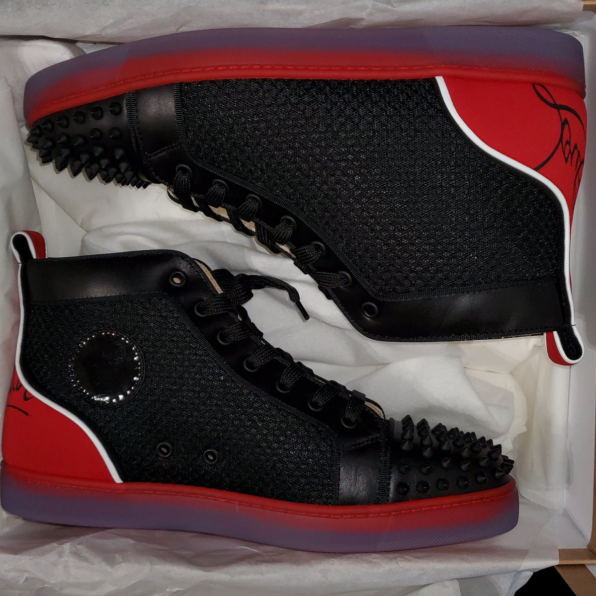 ルブタンスニーカー