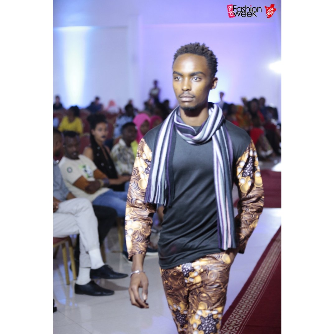 BujaFashWeek's tweet photo. Retrouvez la Collection du Créateur, Styliste 'Ezechiel Ndayizeye' Nday'ezec Cewijien sur notre compte Instagram.
N'hésitez pas à passez votre commande
Appel et Whatsap : +25775110008 
https://t.co/wCLH2PzIha https://t.co/ntRebDmxuA
