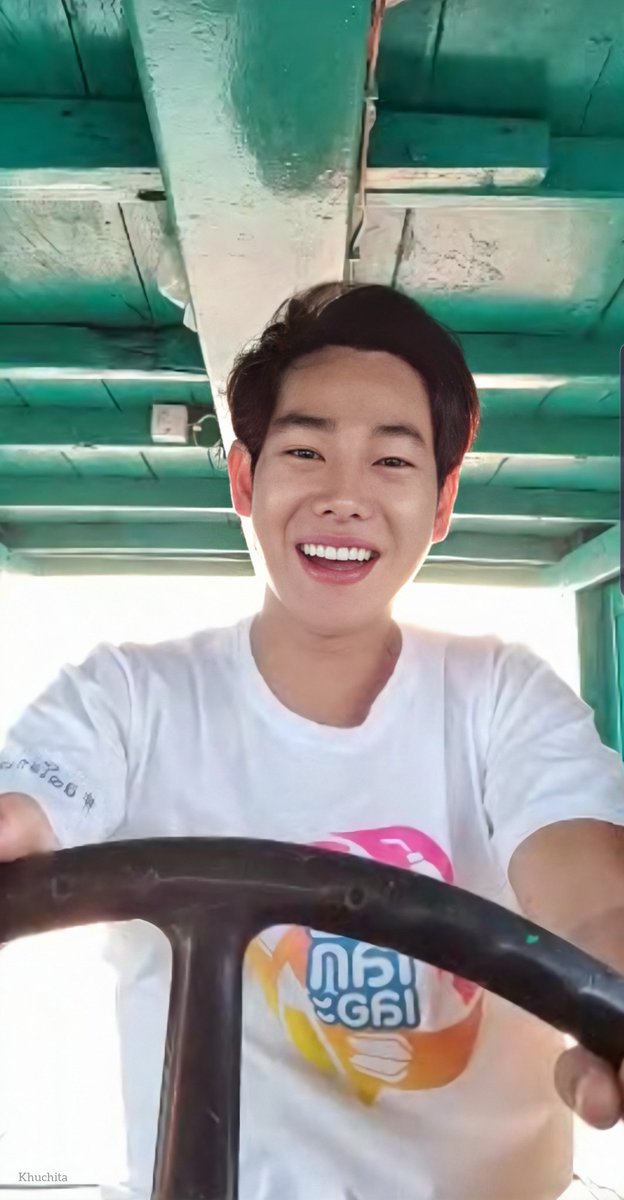 reminder7o2's tweet photo. คิดถึงรอยยิ้มนี้❤️

กดฟังและแชร์รัวๆ 🌙🚘
https://t.co/7RX4dOfOZv

#เป๊กผลิตโชค #peckpalitchoke #LonelyNight
Cr.เฮีย https://t.co/1ABJmHWUMb