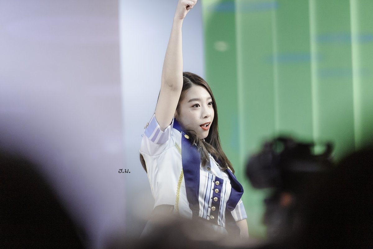 ช่วงนี้กลับบ้านที่ต่างจังหวัด ไม่มีรูปลงเลยยย~~ ขุดๆๆ 😍😍#KaewBNK48 #BNK48