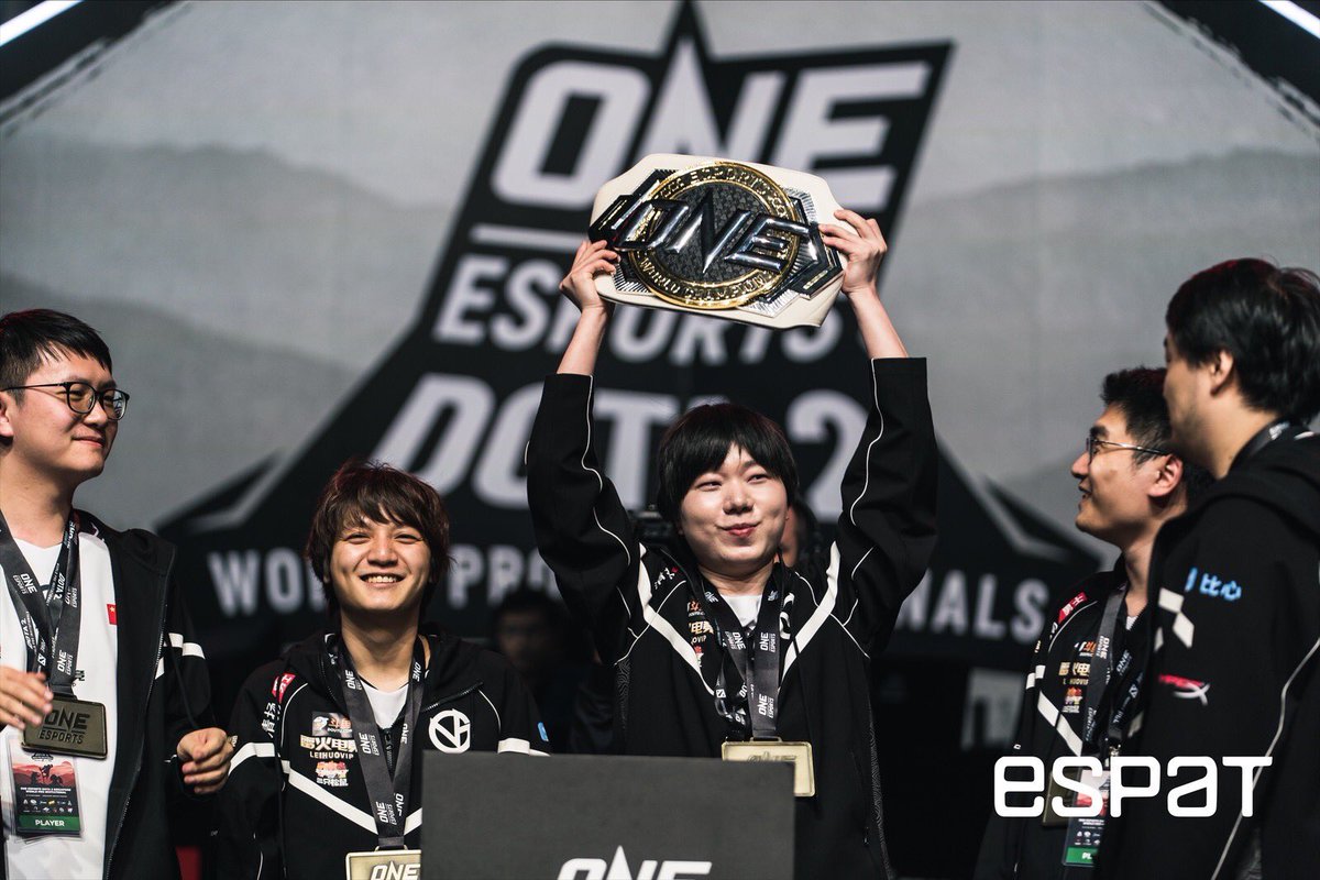 EMZJQghW4AI5XH2?format=jpg&name=medium