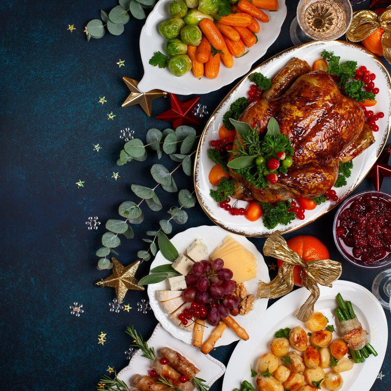 MyFitScoreApp's tweet image. MyFitScore encourages a #healthier lifestyle &amp;amp; eating habits but this #Christmas season don&apos;t punish yourself for treating yourself to delicious Christmas classic #food &amp;amp; #drinks 🥂 This time of year is all about spending quality time with the people you love most &amp;amp; relaxing.