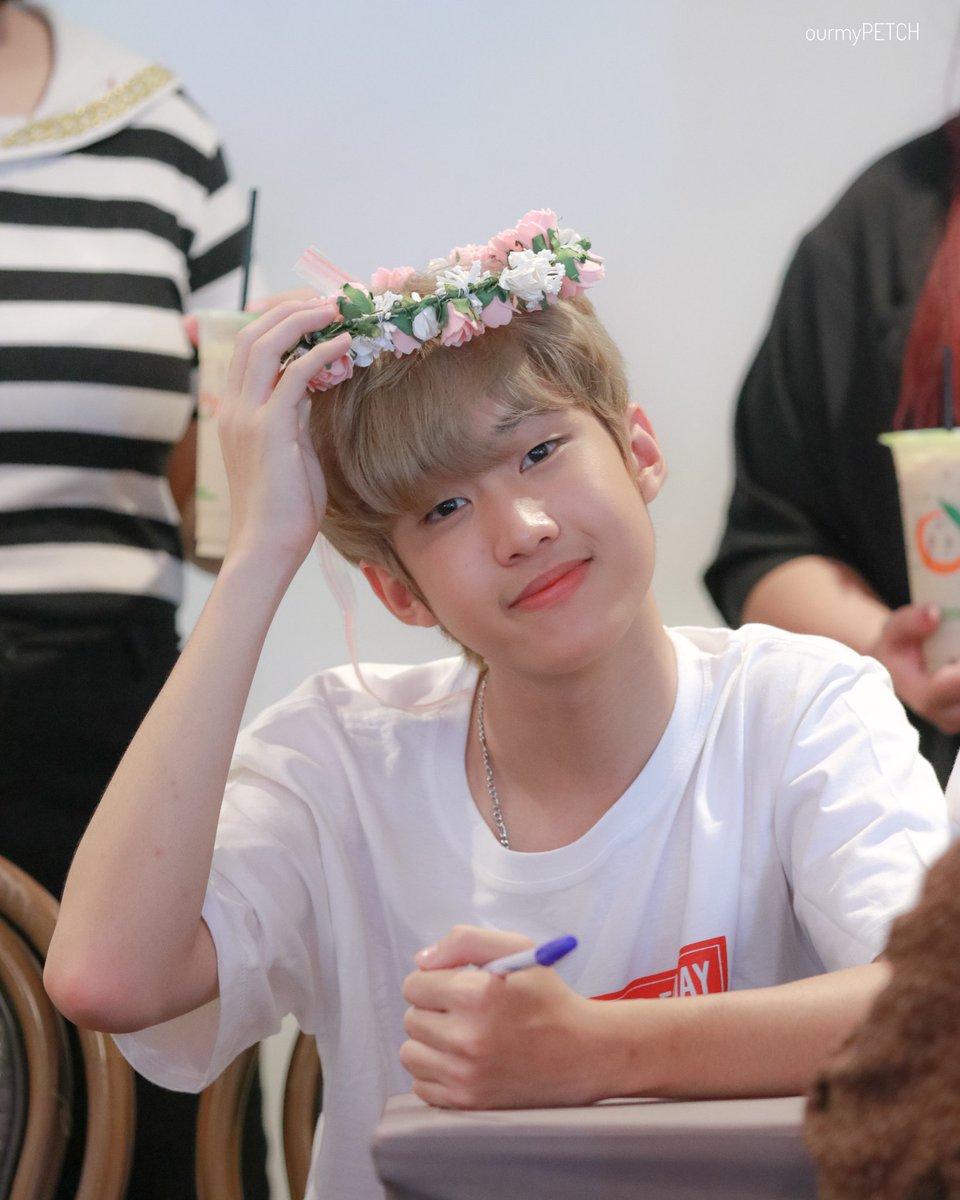 ourmypetch's tweet photo. อย่ามาน่ารักใส่นะ ใจไม่ดีเลย 😸🤟🏼

@petch_spn 
#petch_spn
#TGIFtheseries https://t.co/lwtHYF6K2u