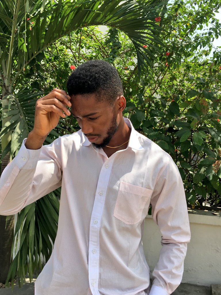 dotunoloniyo's tweet photo. Sunday greetings from this end 
Remember to stay Hydrated, 💧 #9daytogo https://t.co/WGoOZjgYgy