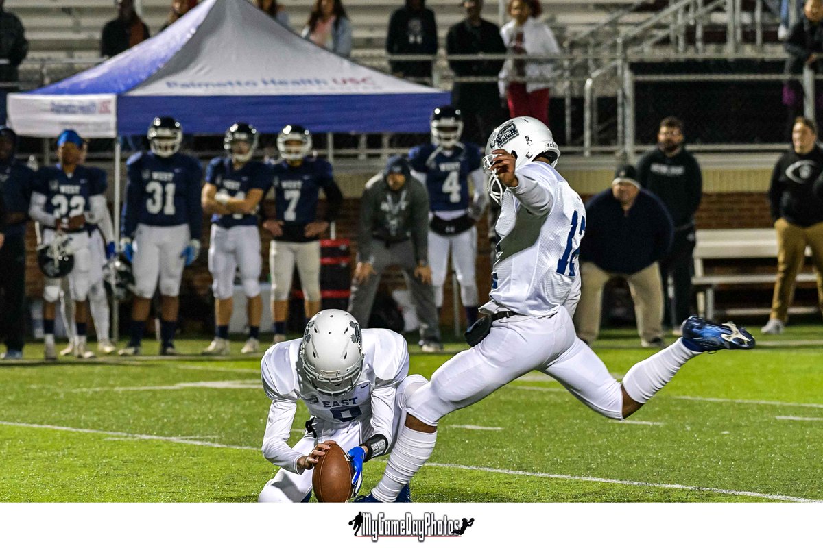 At this year’s Columbia Metro Senior Bowl the East took the win with a field goal in the last play and final seconds of the game. Album posted to  ttps://mygamedayphotos.com/2019/12/2019-columbia-metro-senior-bowl/ <a href="/metro_bowl/">Columbia Metro Senior Bowl</a> <a href="/CoachParks84/">Coach Parks</a> @BCBearcatFB <a href="/RidgeViewF_Ball/">Ridge View Football</a>