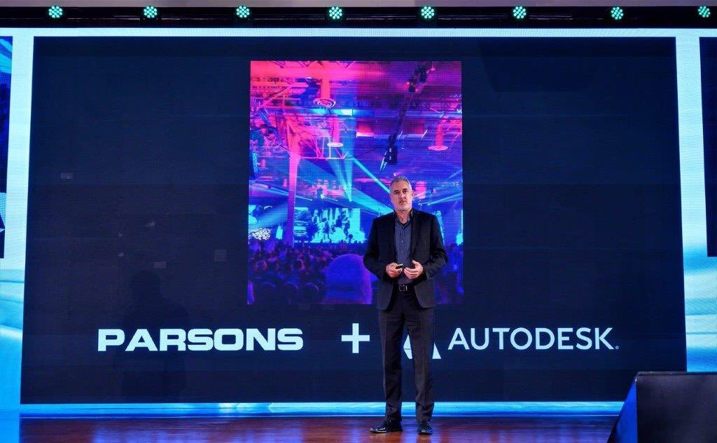 DavidManfrediDM's tweet photo. @Autodesk asked #TheofanoAntonakou and myself to present the profession's keynote at #AUME2019, in #Dubai last week. Privileged to introduce the industry to @ParsonsCorp #design #studio and to present on #Generative &amp; #Optimization Design. #technology #people #spaces #places https://t.co/kzPPbkITUa