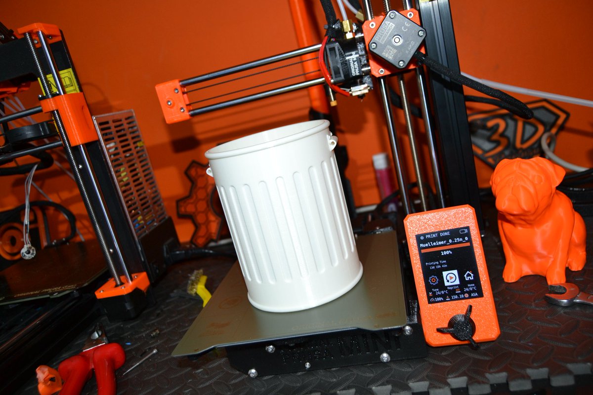 de3dprintman's tweet photo. 1/2 Can the Original Prusa Mini handle professional 3D printing materials like PA? Yes it can! This nice rubbish bin is printed with a 0.25mm nozzle in 0.15mm layers on the Prusa Mini beta version by @josefprusa in #Fiberthree PA Pure Pro. A filament with major PA6 content. https://t.co/oQ9B1jt89P