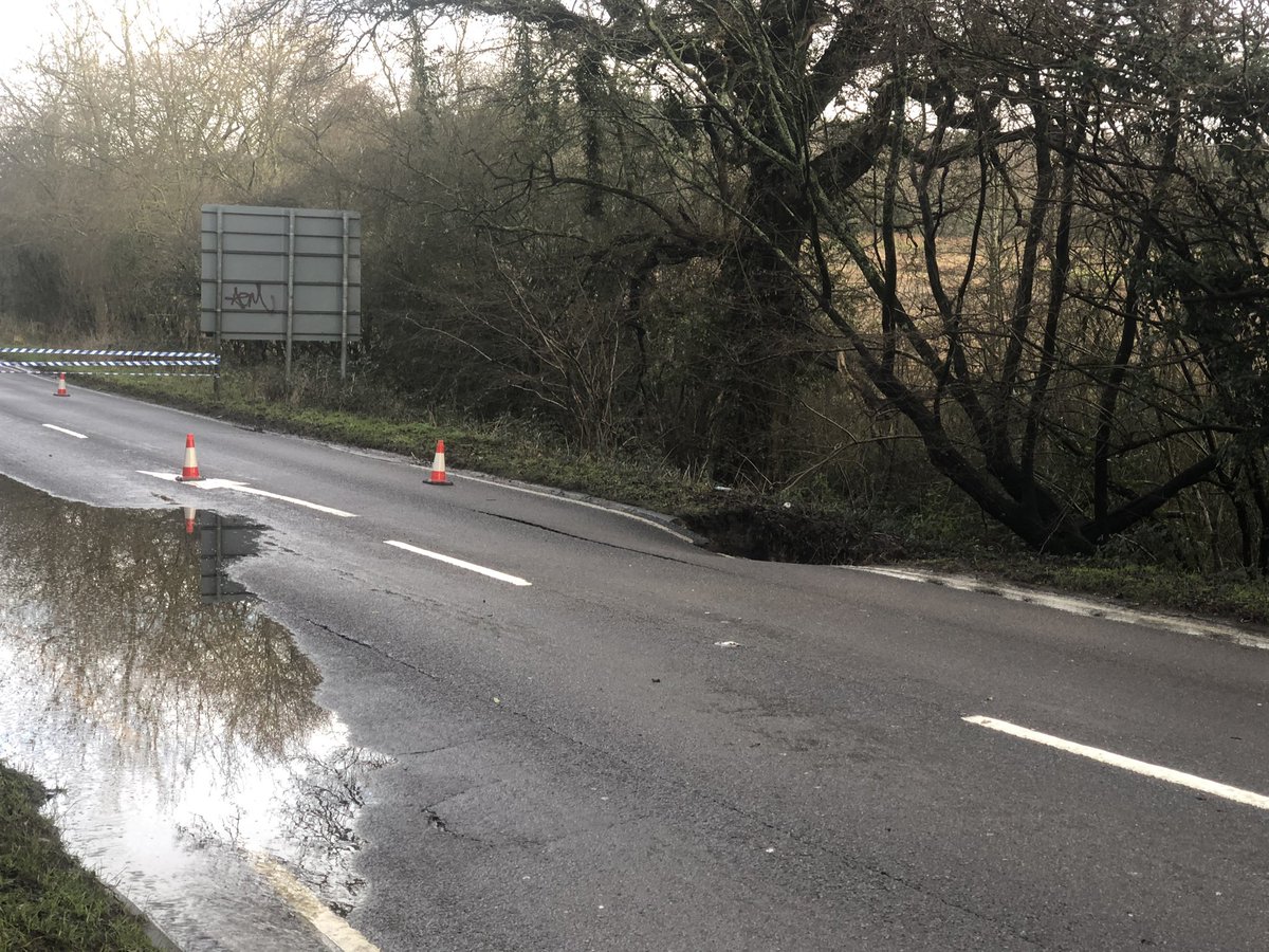 Rain has washed away underpinnings of A26 just into E Sussex, outside Tunbridge Wells. <a href="/esccroads/">East Sussex Highways</a>, @kentpolicetwell &amp; <a href="/sussex_police/">Sussex Police</a> quickly onsite. Spoke this morning with leaders of <a href="/Kent_cc/">Kent County Council</a> &amp; <a href="/EastSussexCC/">East Sussex County Council</a> to stress need for coordination for diversions and reconstruction asap