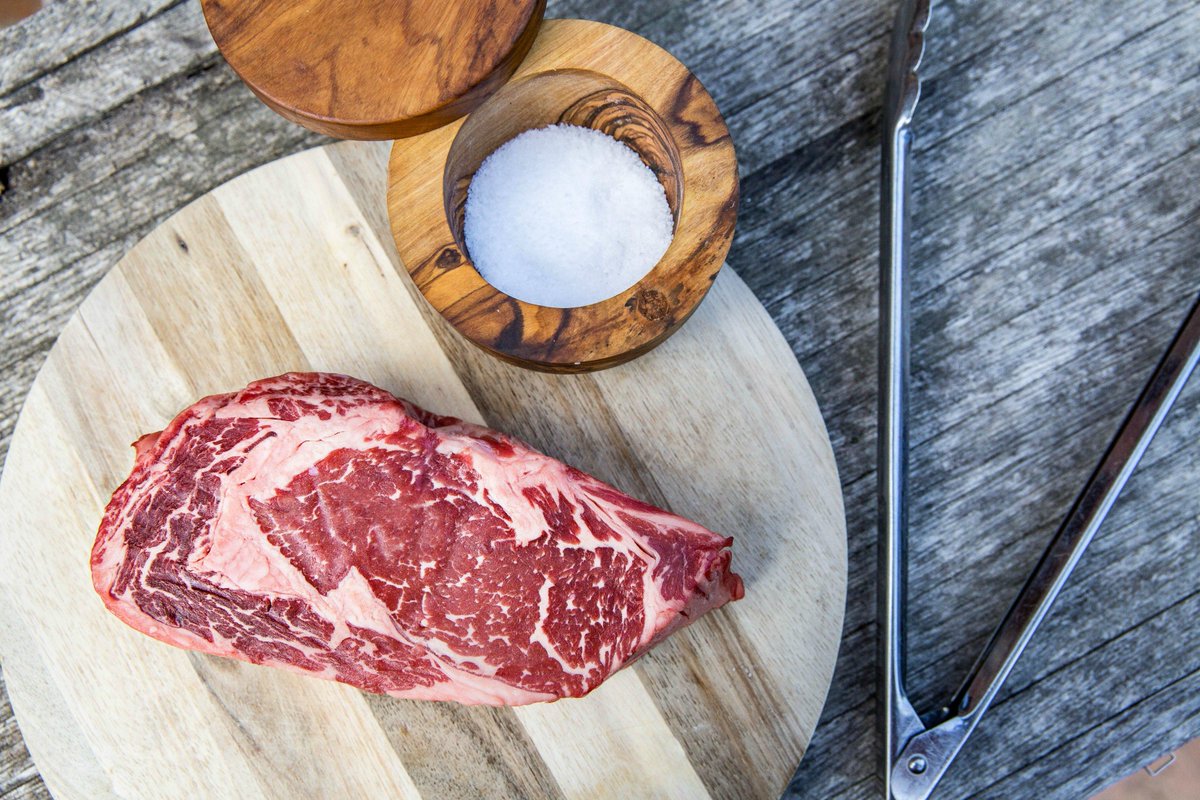 USDA PRIME Ribeye, Flank Steak, Short Ribs and more! Our Exclusive Steak of The Month is what the meat-loving person in your life wants under the tree. 🎄

More info and ordering: bit.ly/389dfqh

#TheButchersMarkets