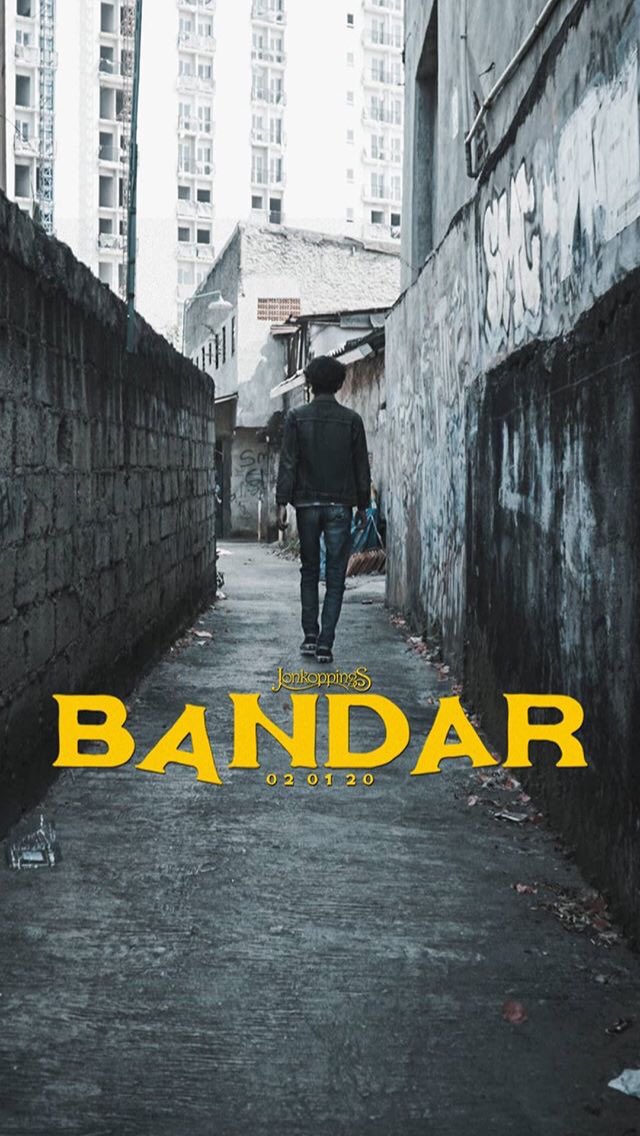 bagbow69's tweet photo. Mark your calendar!!!! @Jonkoppings new video clip named "Bandar" from "Mandatory" album will release on January 2nd 2020. Don't you dare to miss it!!!
Mungkin kemarin bilang "oh ini" jadi akan bilang "oh yang ini".
#jonkoppings #mandatoryalbum #newvideoclip #bandarvideoclip https://t.co/lsvN1uYGNO